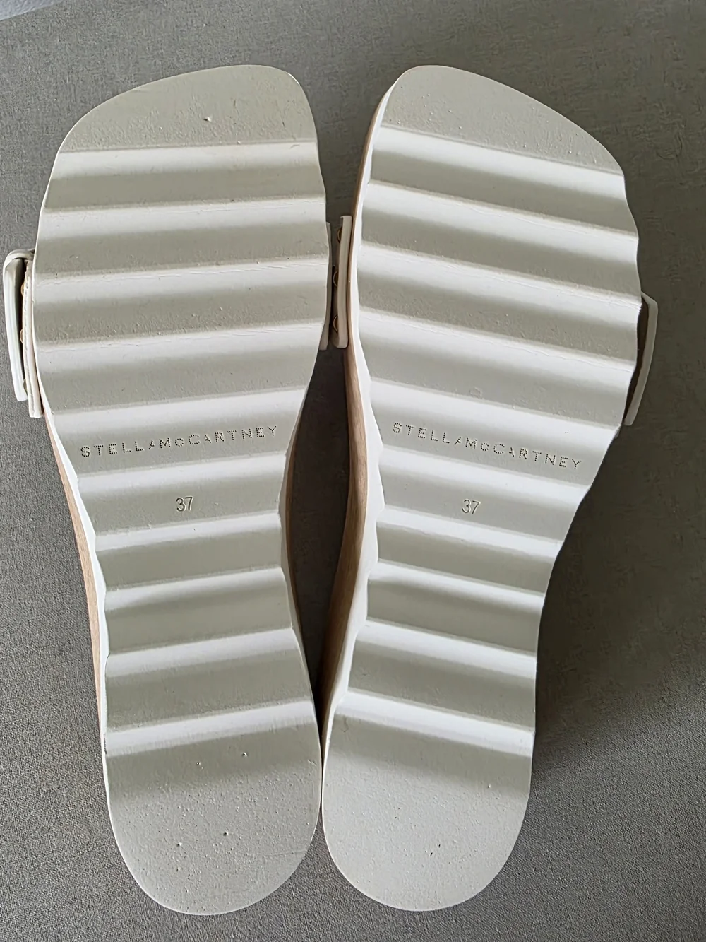 Stella McCartney Elyse Alter Sporty Mat White Platform Slides EU 37 Italy